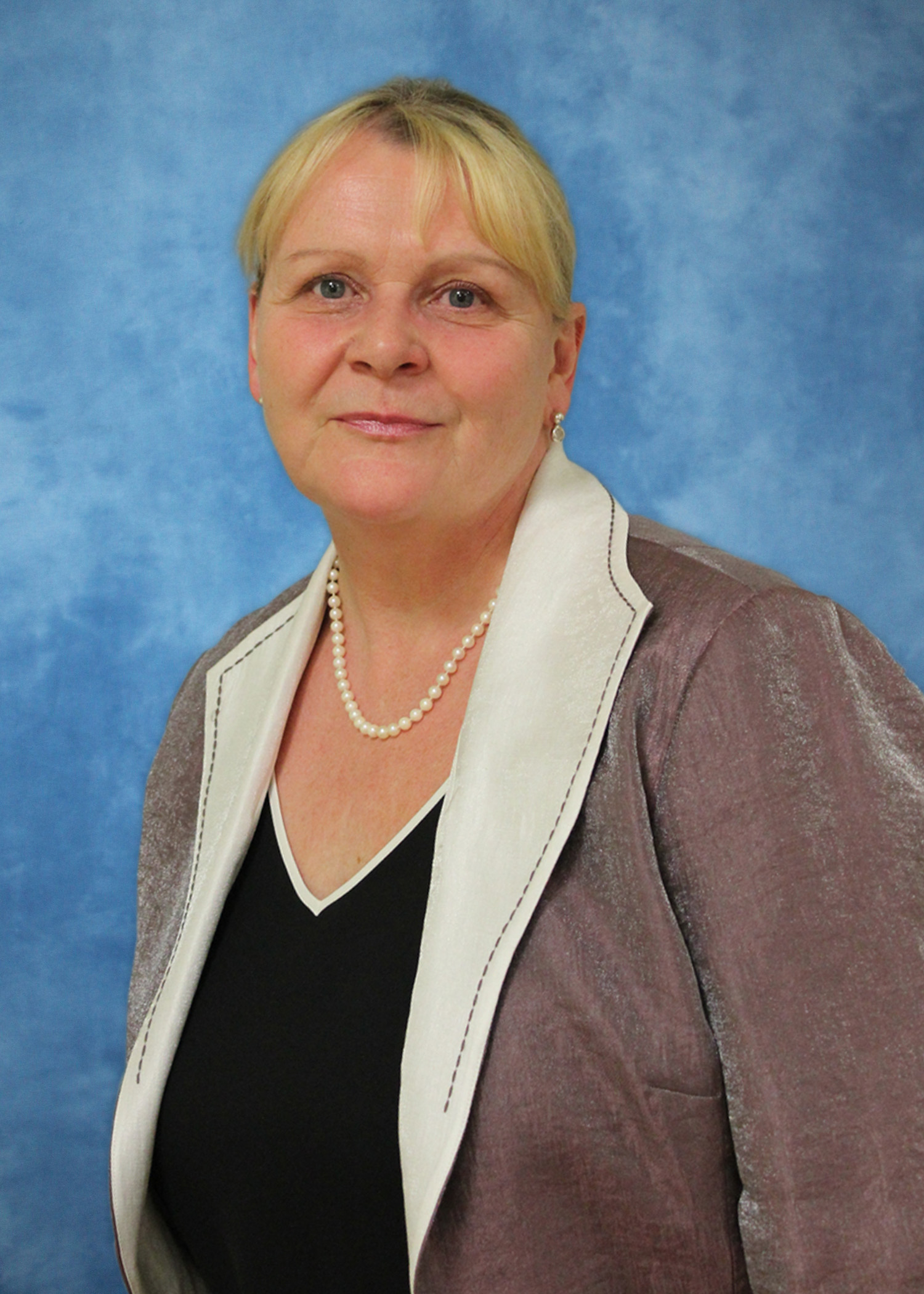 Mrs Gail Caseman-Jones