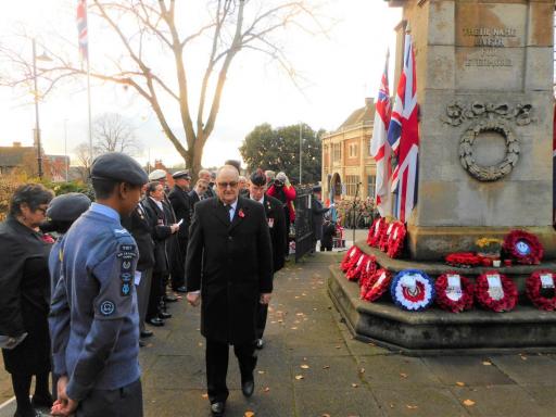 19 11 10 remembrance kettering 02